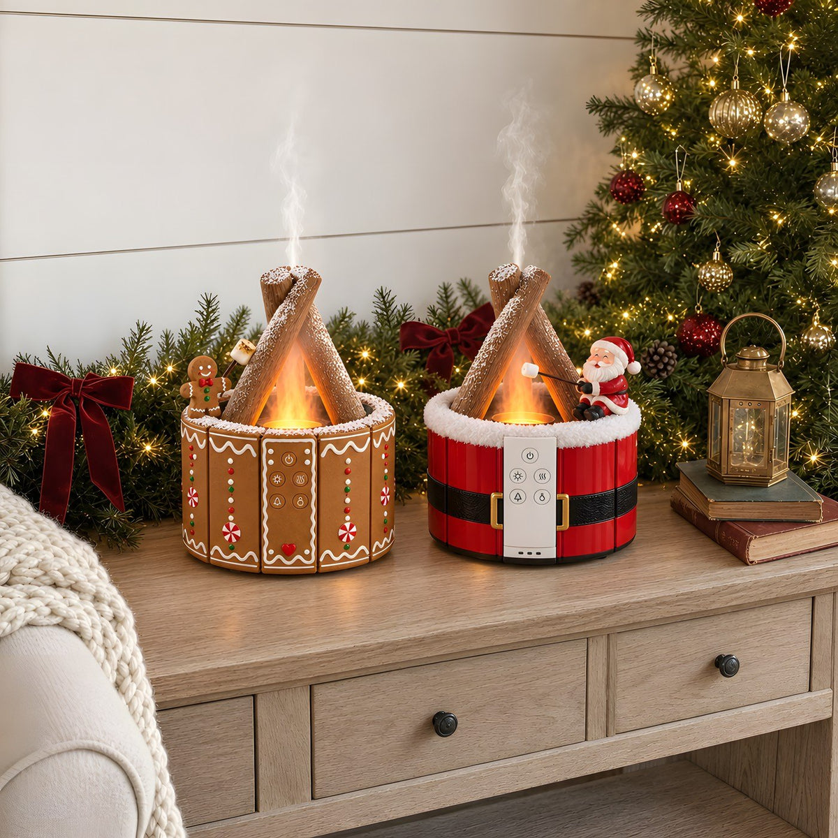 Weihnachts-Kamin-Diffusor neben dem Weihnachtsbaum